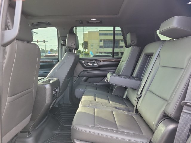 Used 2023 Chevrolet Tahoe LT w/ LT Signature Plus Package RWD image 10