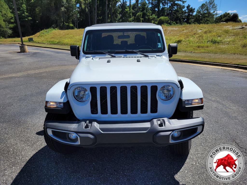 Used 2022 Jeep Gladiator Sport AWD/4WD image 10