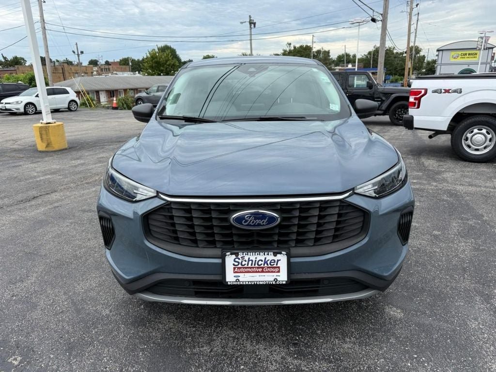 Certified 2023 Ford Escape Active AWD/4WD image 8