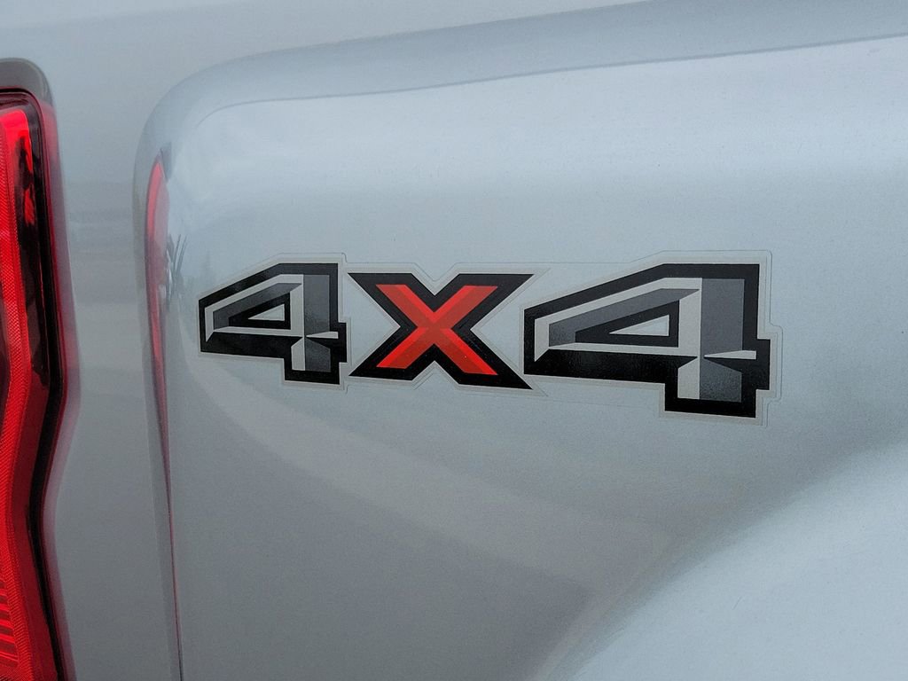 Certified 2022 Ford F450 XLT w/ XLT Premium Package AWD/4WD image 8