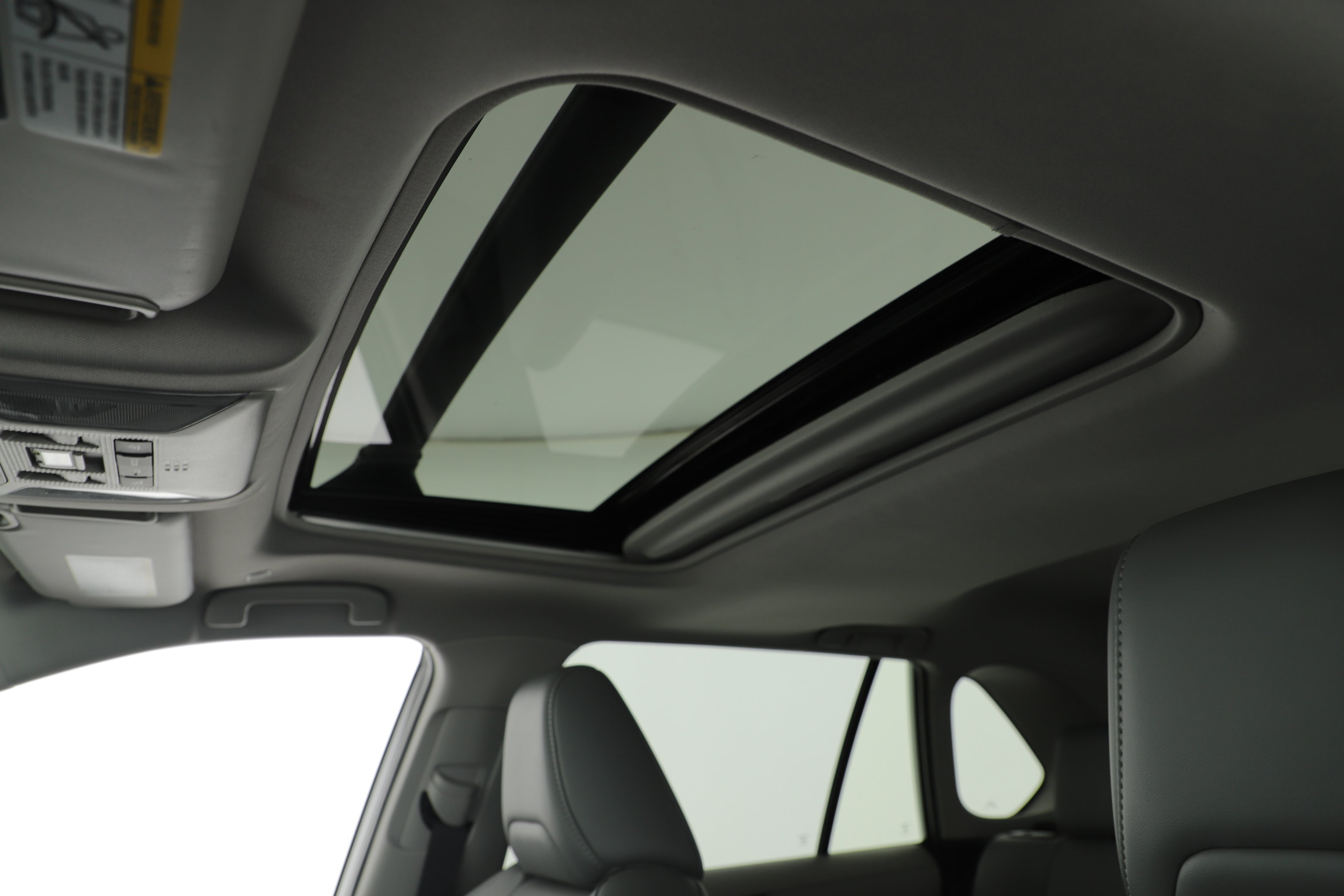 Used 2025 Toyota RAV4 XLE Premium FWD image 26