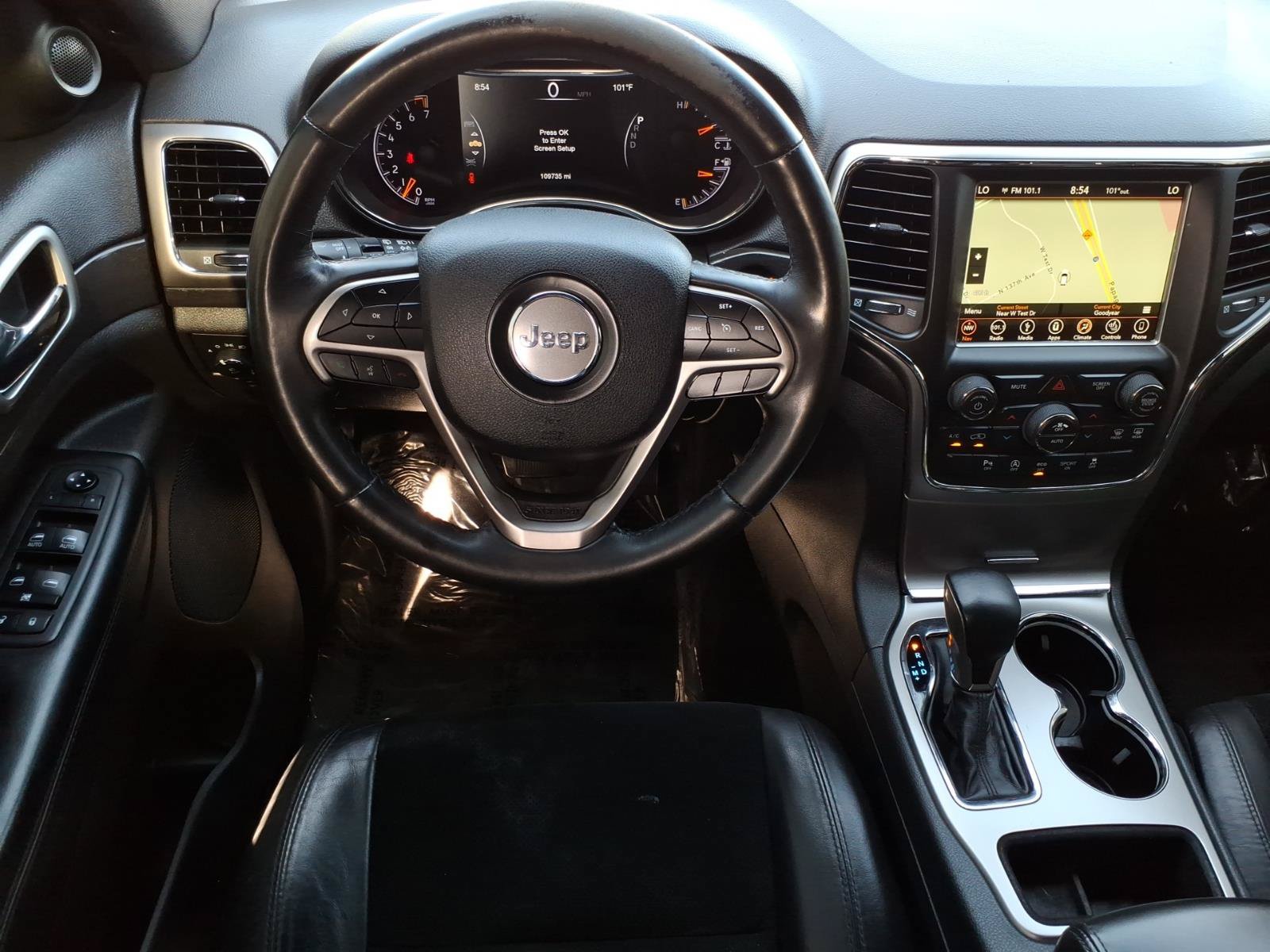 Used 2018 Jeep Grand Cherokee Altitude RWD image 16