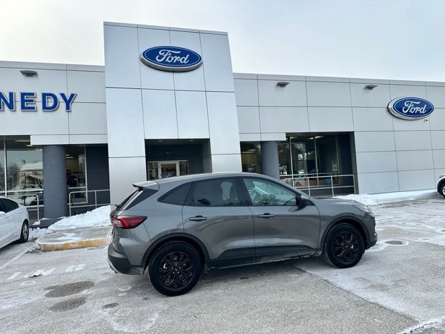 Certified 2025 Ford Escape Active w/ Cold Weather Package image 15