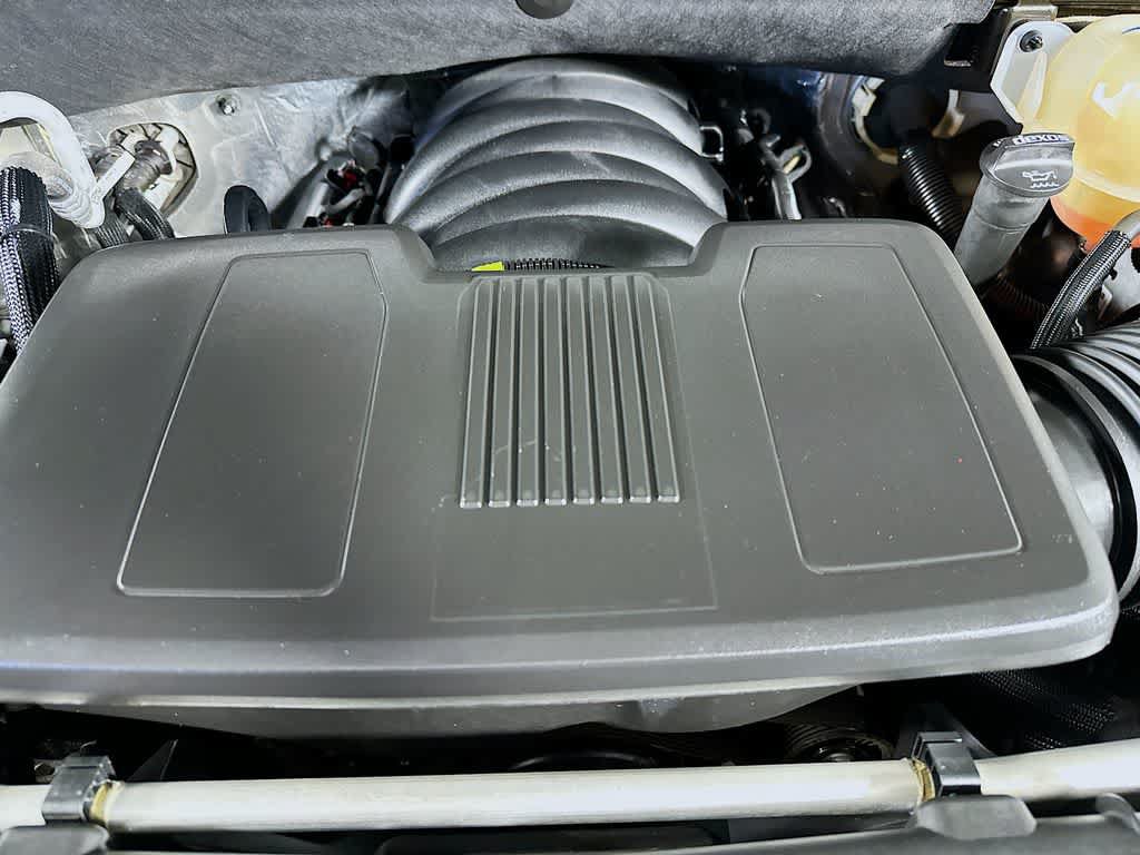Used 2020 Chevrolet Silverado 1500 LT w/ All-Star Edition RWD image 9
