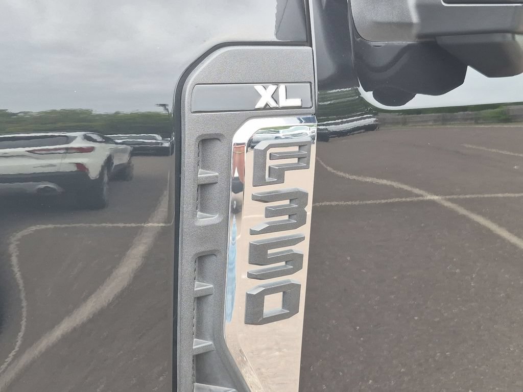 Certified 2024 Ford F350 XL w/ 360-Degree Camera Package AWD/4WD image 34