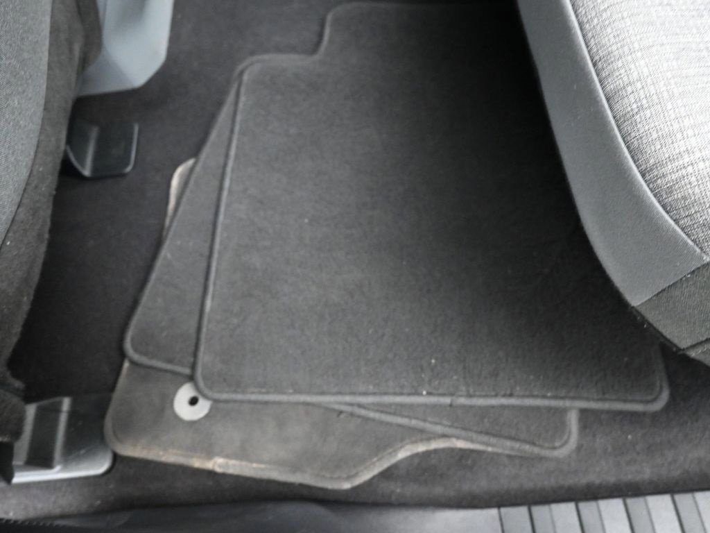 Certified 2023 Ford F150 XLT w/ Equipment Group 302A High image 53