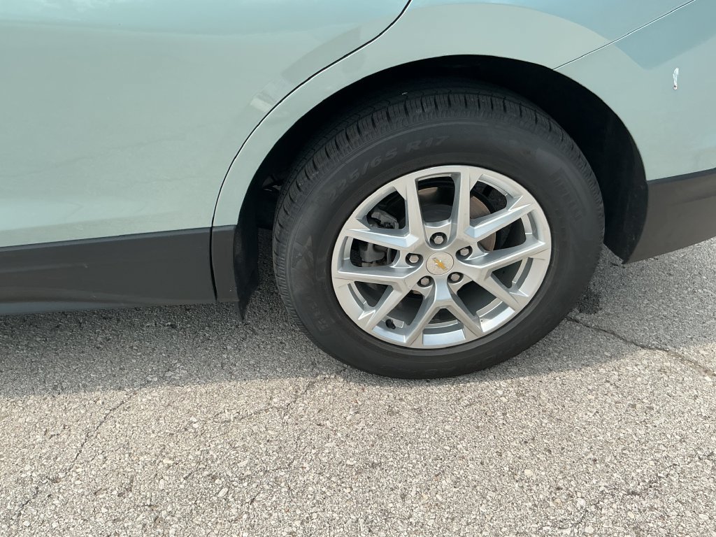 Used 2022 Chevrolet Equinox LT FWD image 10