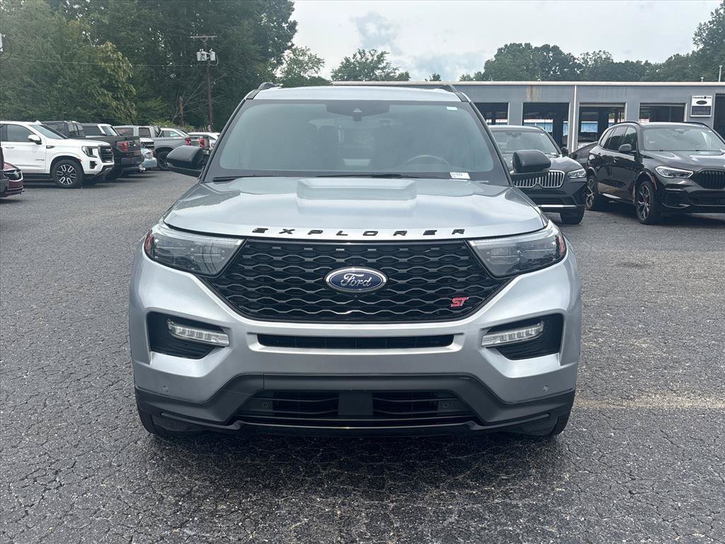Certified 2023 Ford Explorer ST w/ Technology Package AWD/4WD image 2