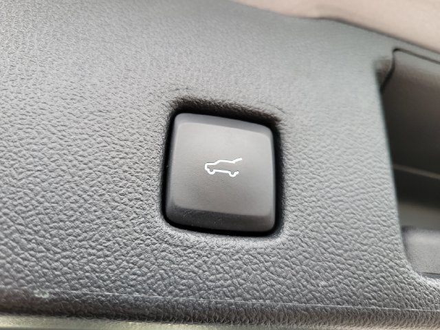 Certified 2023 Ford Escape Active AWD/4WD image 33