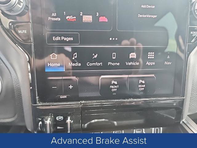 Used 2025 RAM 1500 Laramie AWD/4WD image 22