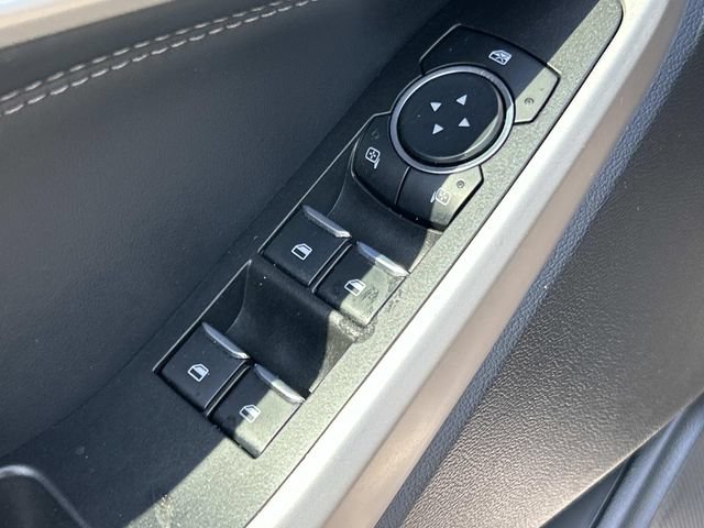 Certified 2023 Ford Explorer XLT AWD/4WD image 33