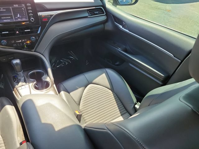 Used 2023 Toyota Camry SE FWD image 15
