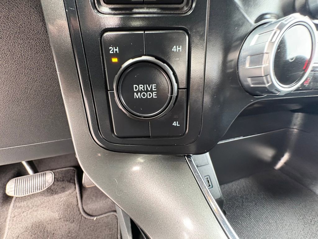 Certified 2023 Ford F150 XLT w/ Equipment Group 302A High image 13