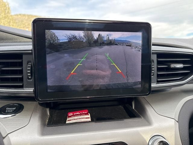 Certified 2022 Ford Explorer XLT w/ Equipment Group 202A AWD/4WD image 25