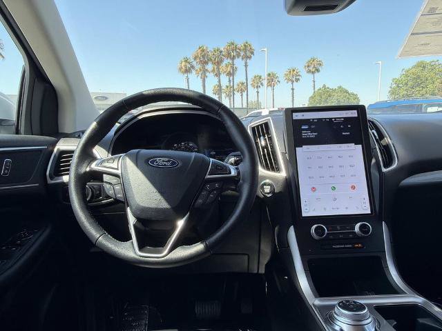 Certified 2024 Ford Edge SEL AWD/4WD image 11