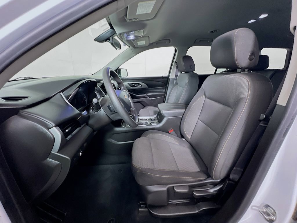 Used 2021 Chevrolet Traverse LS AWD/4WD image 13