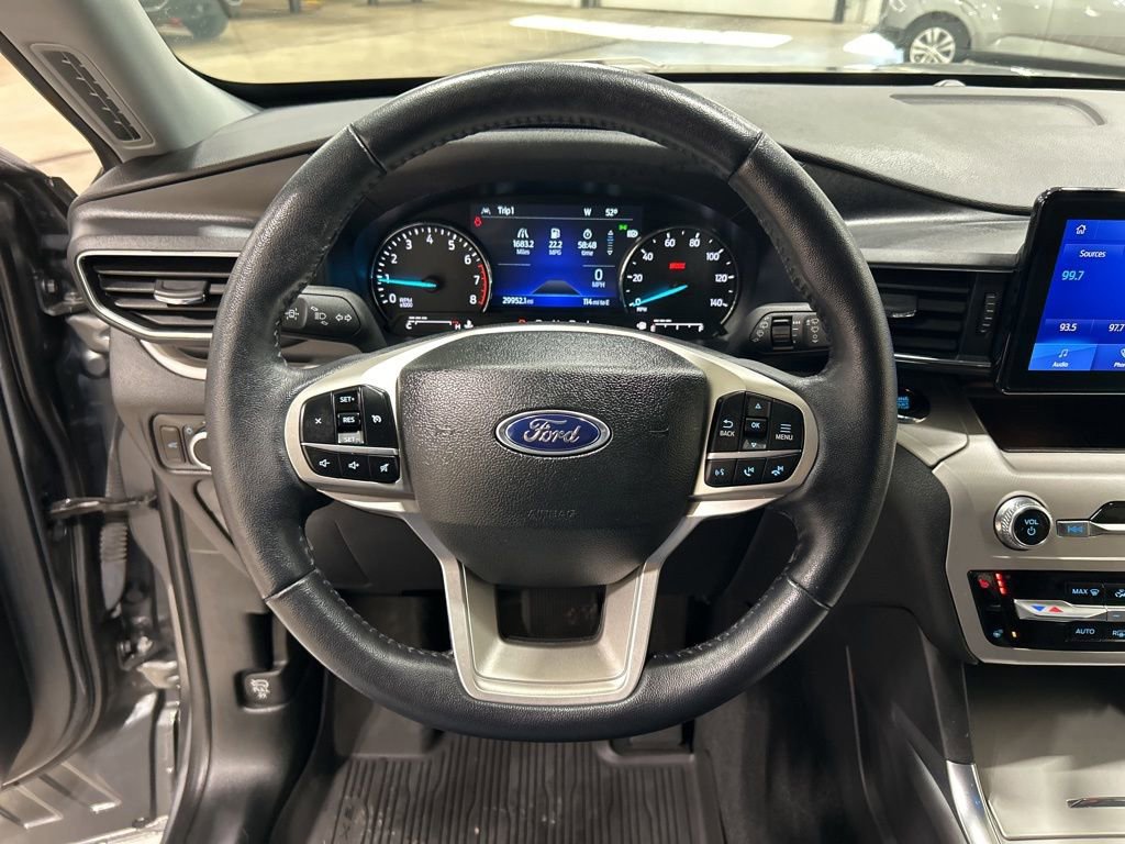 Certified 2023 Ford Explorer XLT w/ Equipment Group 202A image 16