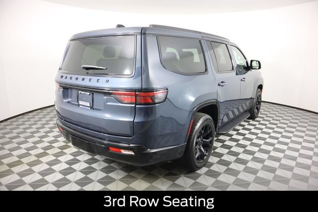 Used 2024 Jeep Wagoneer Series II AWD/4WD image 4