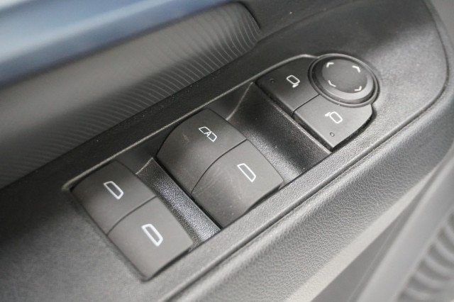 Used 2025 Chevrolet Equinox EV LT w/ Convenience Package FWD image 15