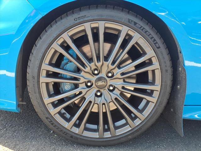 Certified 2017 Ford Focus RS AWD/4WD image 25