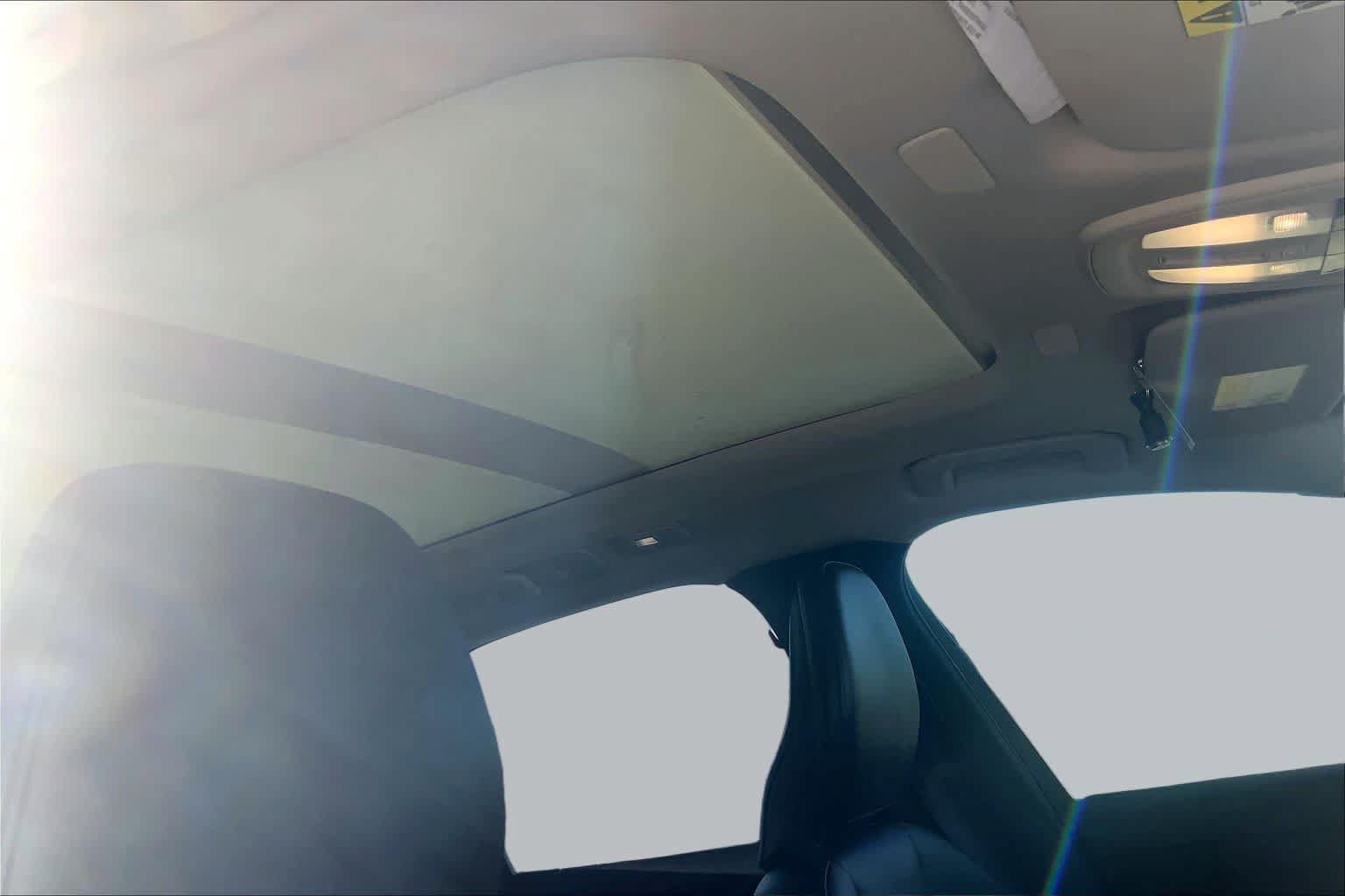 Used 2023 Volvo XC60 B5 Core w/ Climate Package FWD image 14