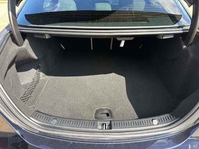 Used 2022 Mercedes-Benz E 350 Sedan image 10