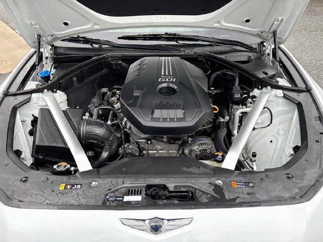 Used 2022 Genesis G70 2.0T RWD image 28