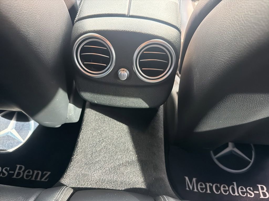 Used 2018 Mercedes-Benz C 300 4MATIC Cabriolet image 40