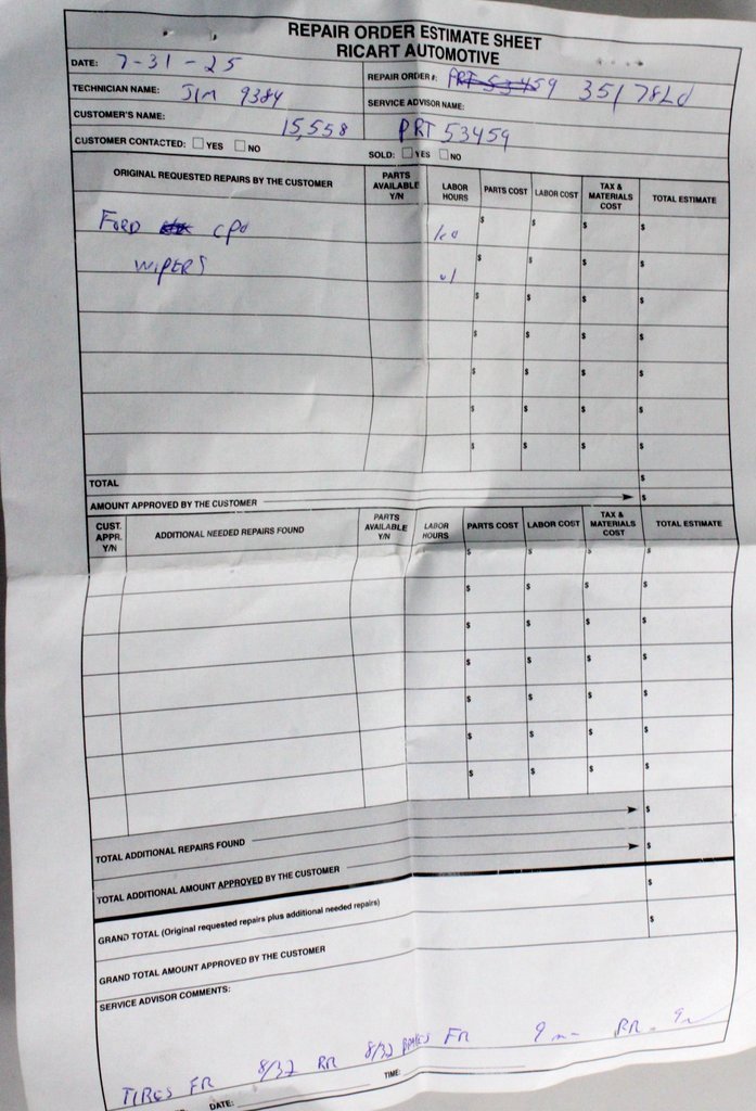 Used 2025 Chevrolet Equinox EV RS w/ LPO, Trailering Package image 12