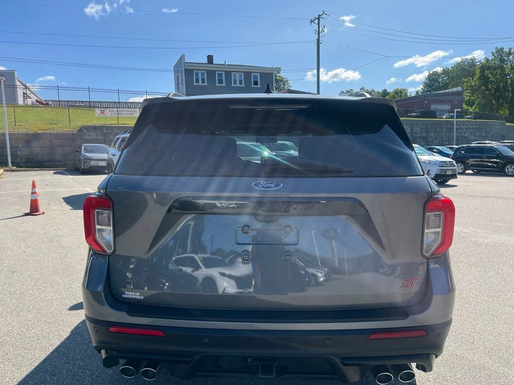 Certified 2023 Ford Explorer ST w/ Equipment Group 401A AWD/4WD image 4