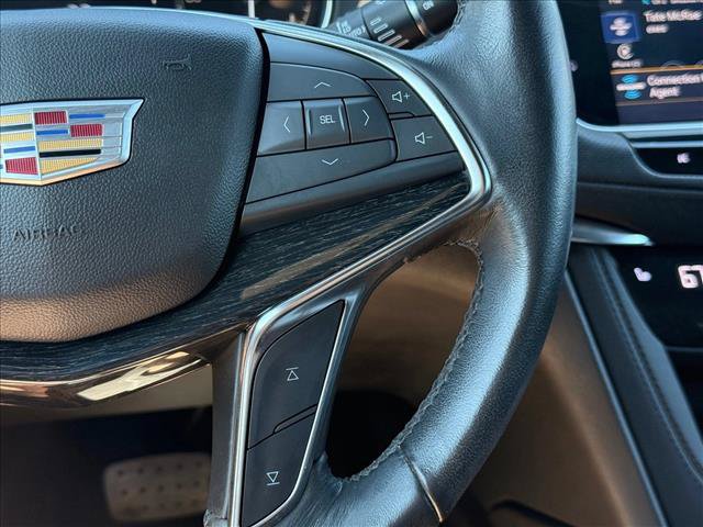 Used 2023 Cadillac XT5 Premium Luxury AWD/4WD image 13