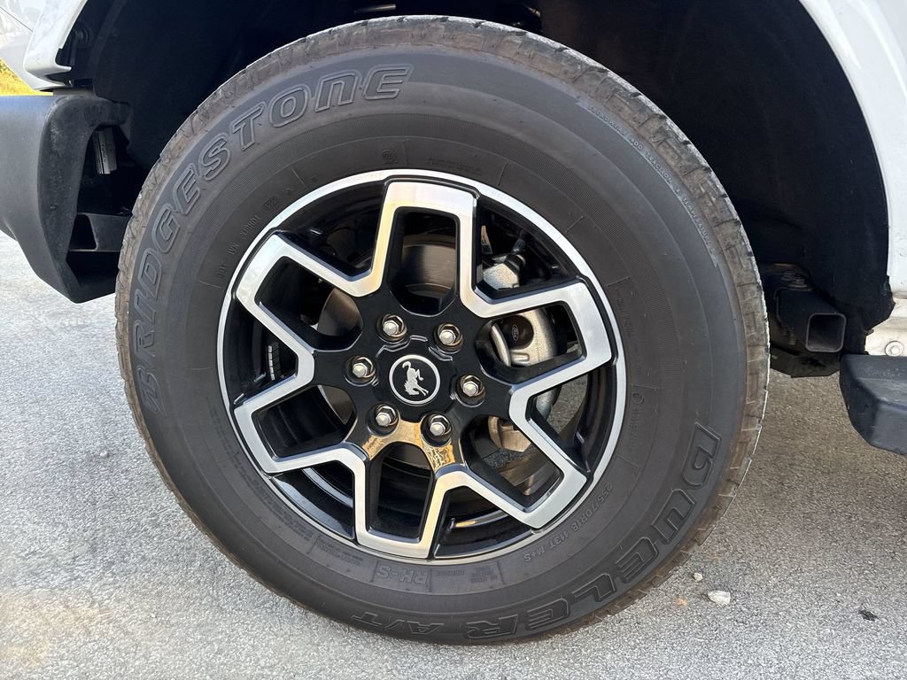 Certified 2023 Ford Bronco Outer Banks AWD/4WD image 8