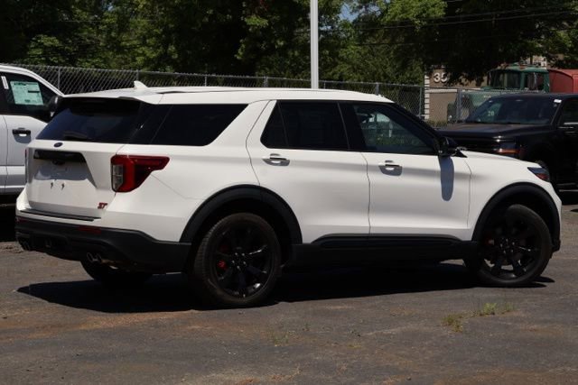 Certified 2022 Ford Explorer ST w/ Equipment Group 401A AWD/4WD image 3
