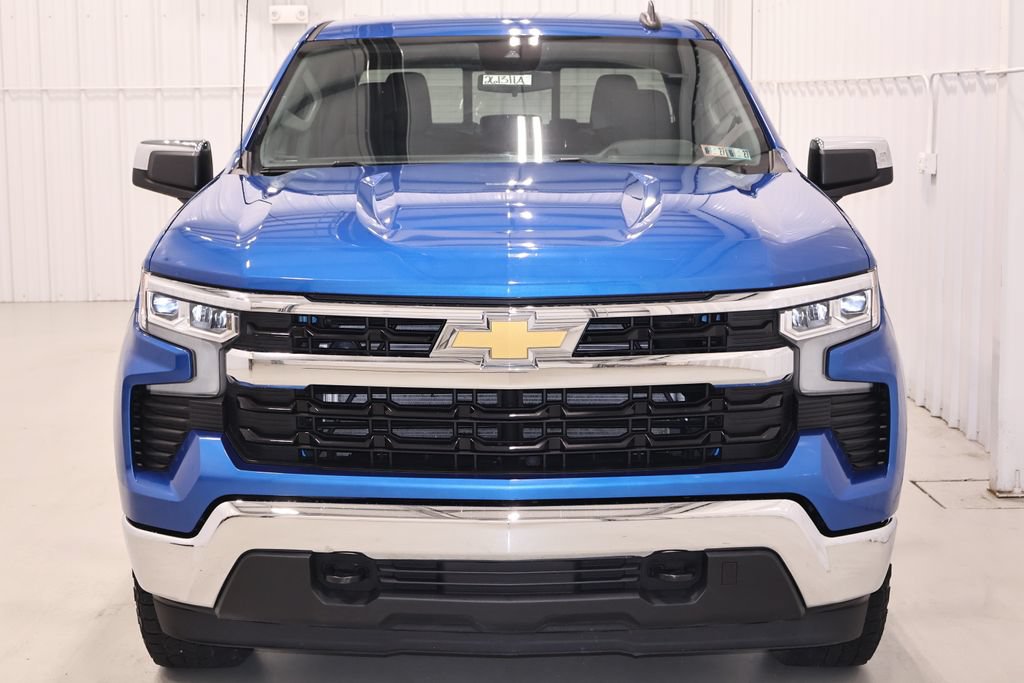 Used 2022 Chevrolet Silverado 1500 LT AWD/4WD image 5