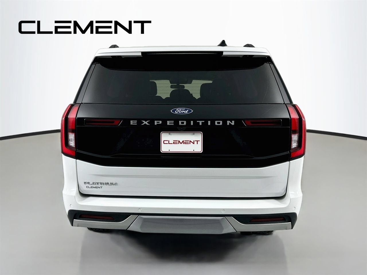 Certified 2025 Ford Expedition Platinum AWD/4WD image 8
