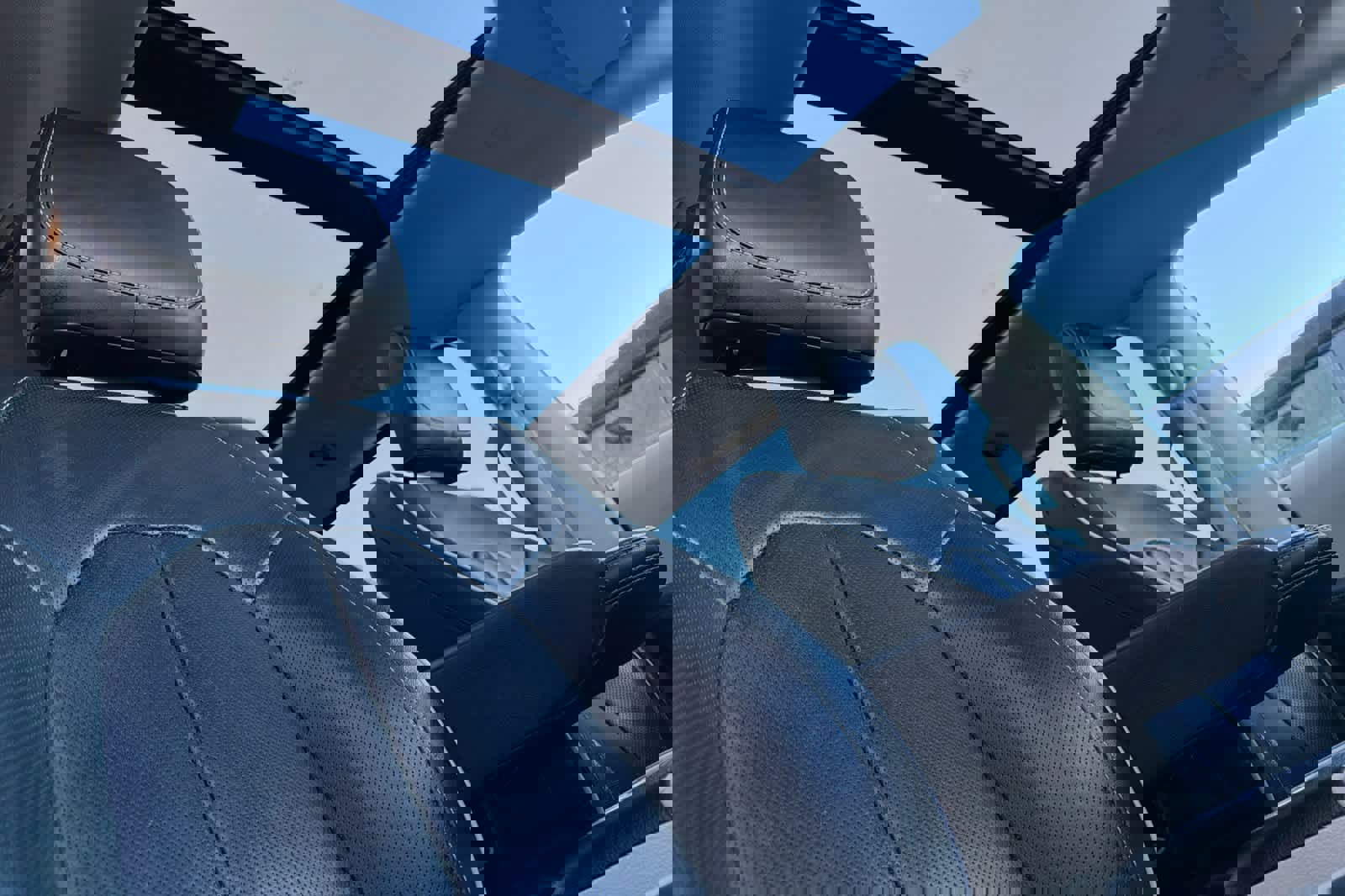 Used 2023 Chrysler Pacifica Limited image 18