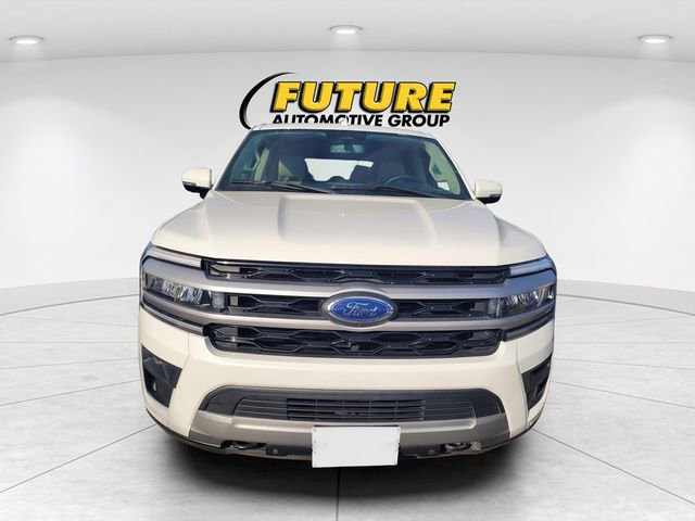 Certified 2022 Ford Expedition XLT AWD/4WD image 2