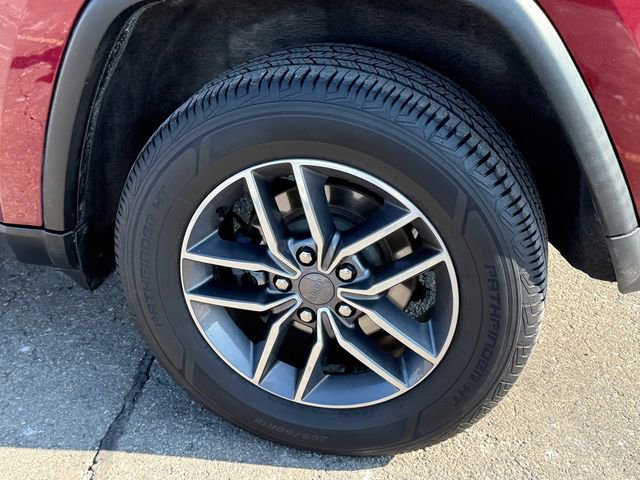 Used 2019 Jeep Grand Cherokee Limited image 5