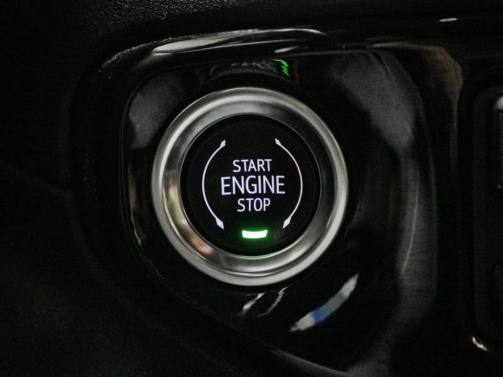 Used 2025 Chevrolet Silverado 1500 LT image 31