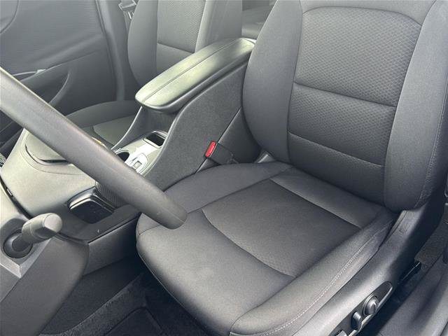 Used 2025 Chevrolet Malibu LT FWD image 11