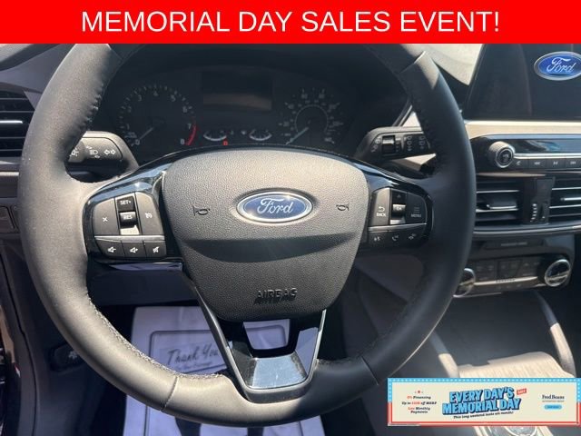 Certified 2022 Ford Escape SE w/ Convenience Package AWD/4WD image 16