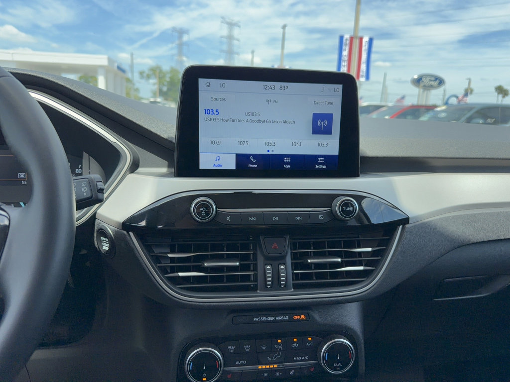 Certified 2022 Ford Escape SEL image 20