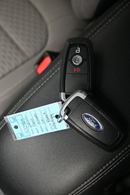 Certified 2022 Ford Escape SE AWD/4WD image 19