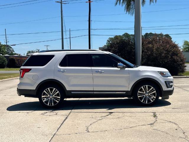 Certified 2017 Ford Explorer Platinum AWD/4WD image 8