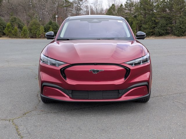 Certified 2025 Ford Mustang Mach-E Premium image 9