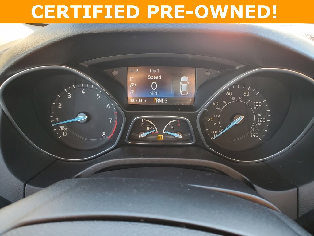 Certified 2016 Ford Focus SE w/ SE Sport Package image 21