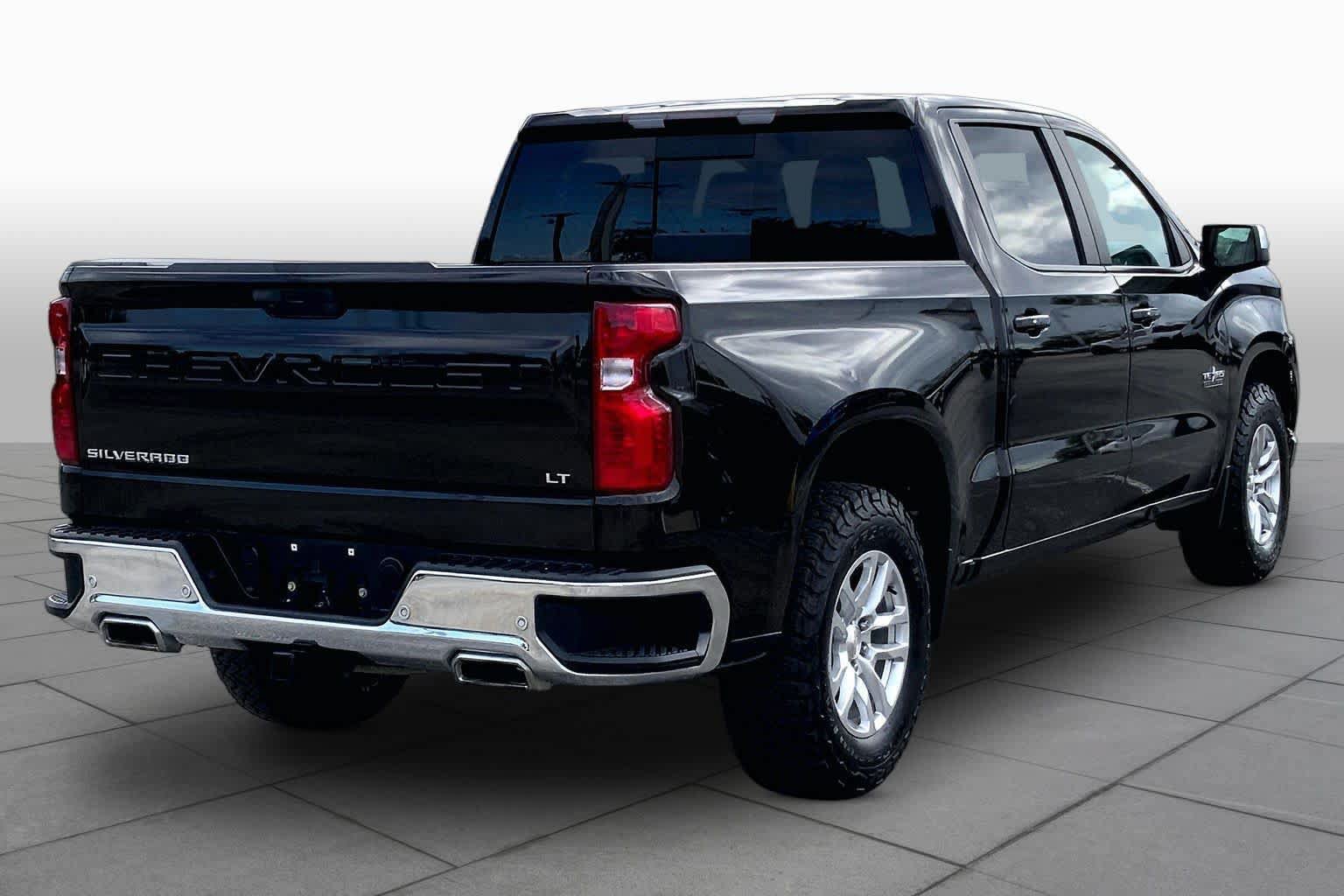 Used 2019 Chevrolet Silverado 1500 LT w/ Texas Edition AWD/4WD image 13
