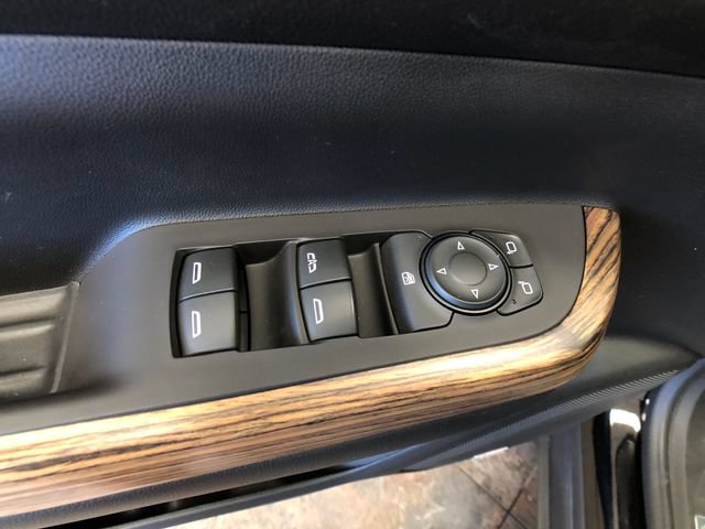 Used 2019 GMC Acadia Denali w/ Technology Package AWD/4WD image 12