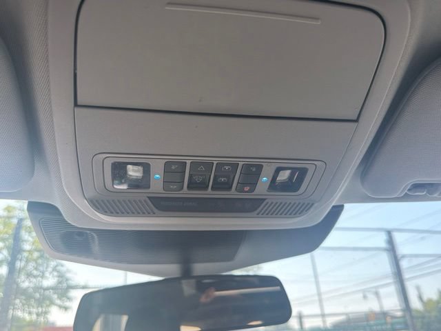 Certified 2023 Ford Explorer XLT w/ Equipment Group 202A AWD/4WD image 9