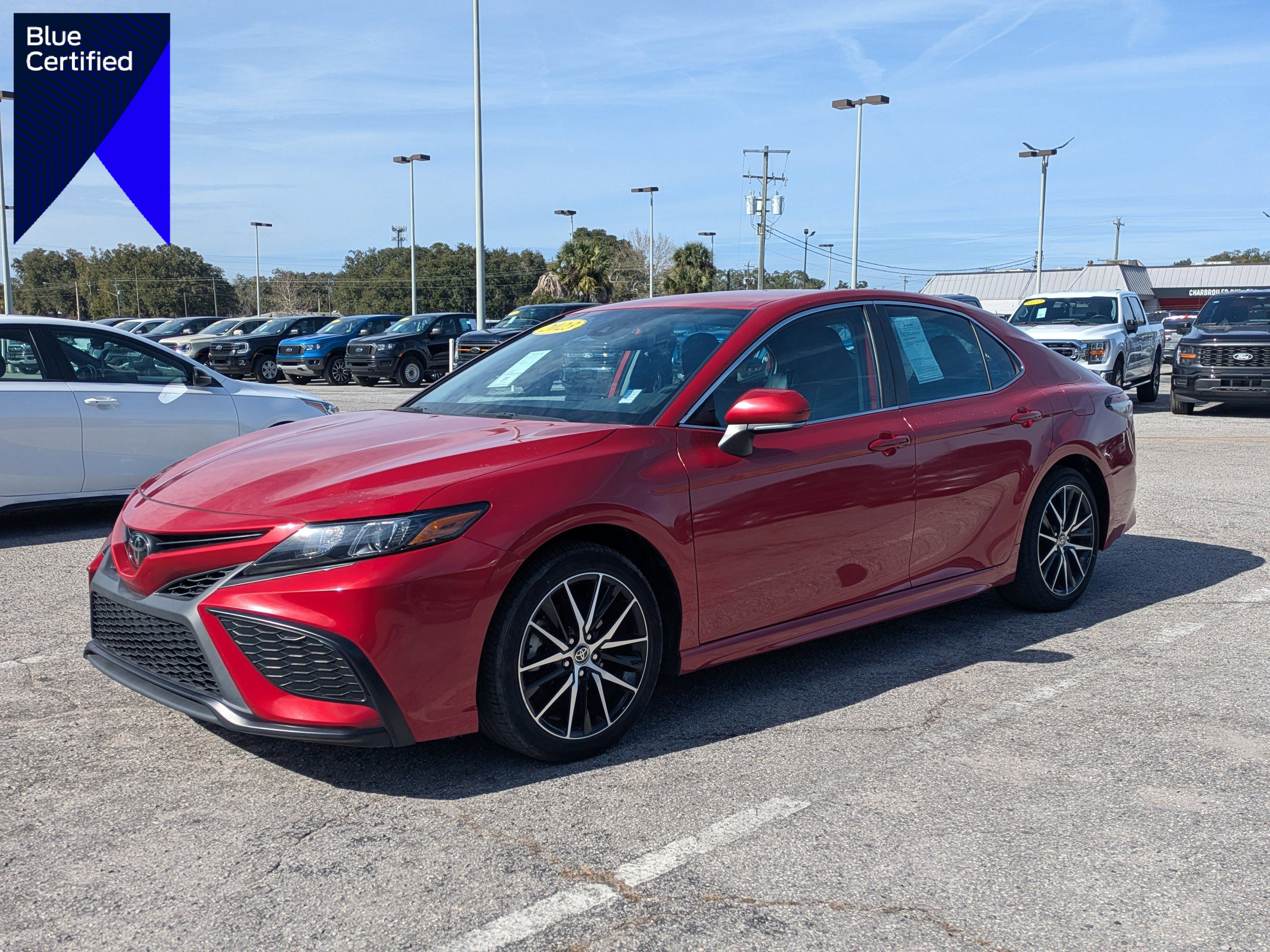 Used 2023 Toyota Camry SE
